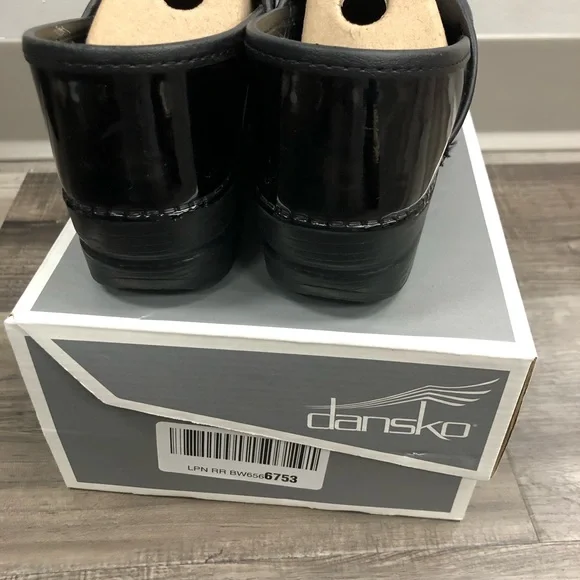 Dansko professional Patent black leather shoes - Picture 15 of 16